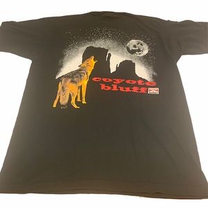 Marlboro • Vintage 90s Coyote Bluff T-Shirt